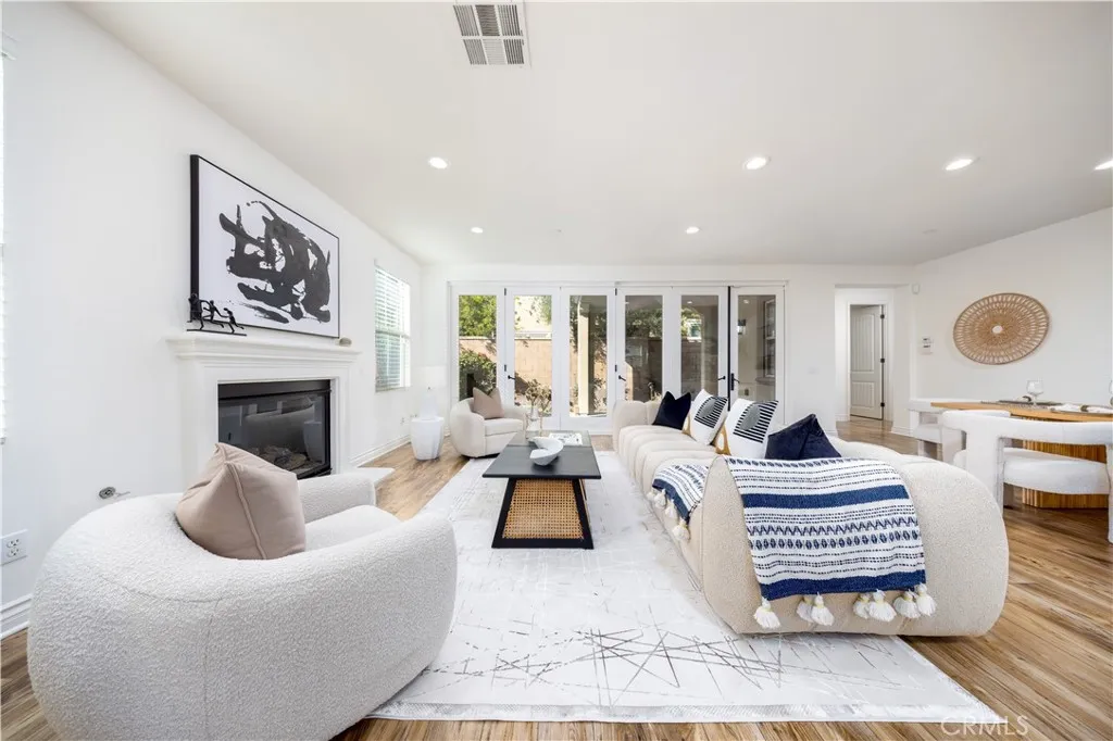 151 Coyote Brush, Irvine, California 92618 home-pic-3